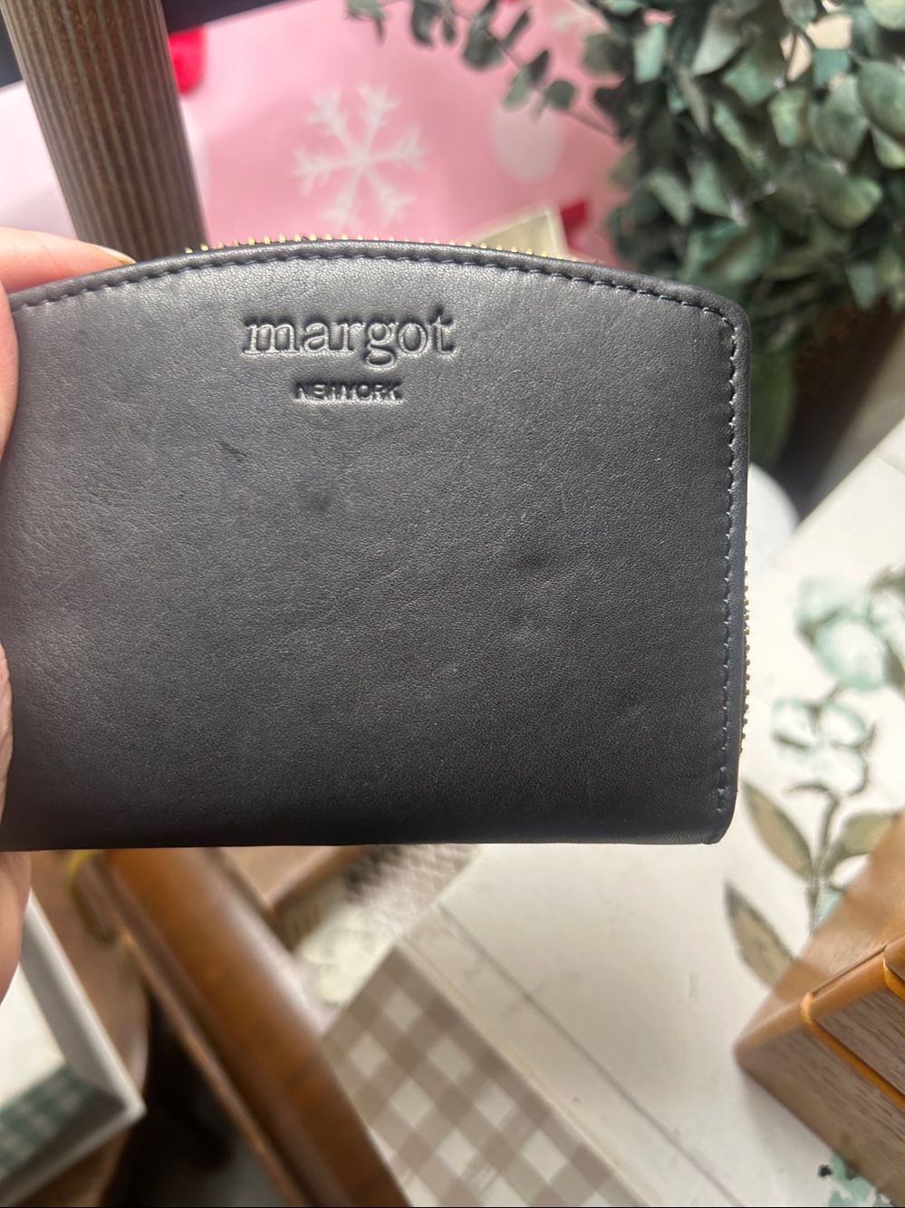 Margo Black Leather Zip Wallet - Picture 6 of 6